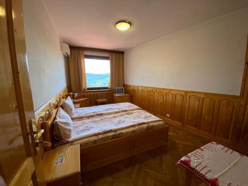 וליקו טורנובו Hotel Comfort מראה חיצוני תמונה