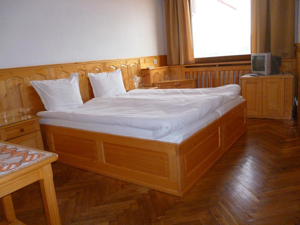 וליקו טורנובו Hotel Comfort חדר תמונה